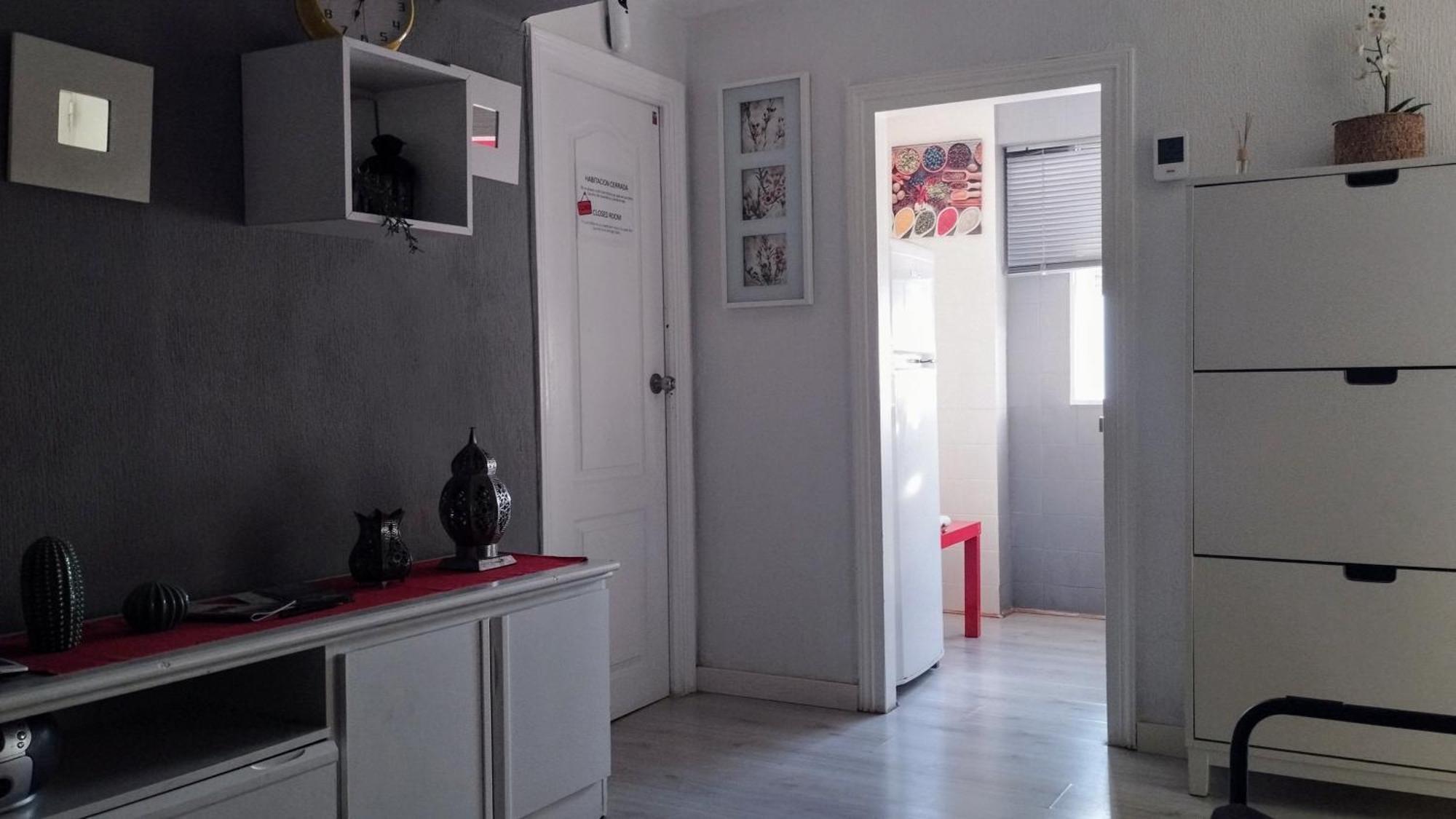סביליה Apartamento 1 Dormitorio Y Salon Con Sofa Cama Bien Comunicado Con El Centro מראה חיצוני תמונה